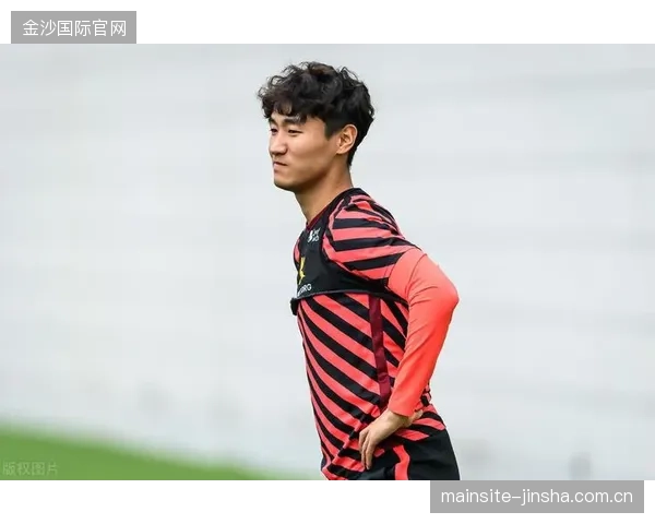 埃因霍温准备打造最强本土锋线组合——未来已来，荷兰青训的新希望